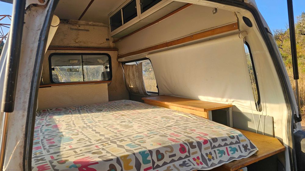 *** Mitsubishi L300 VAN ***