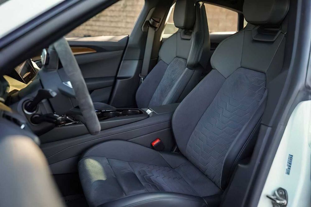 Audi e-tron      2022