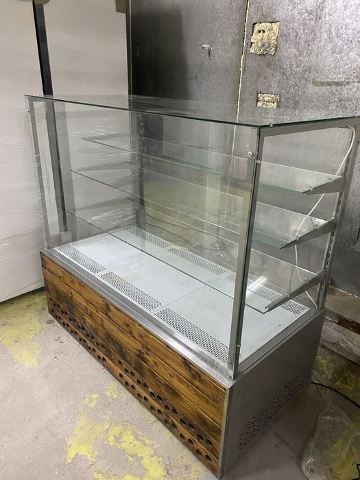 Холодильная витрина, кондитерская холодильна вітрина колбасная
