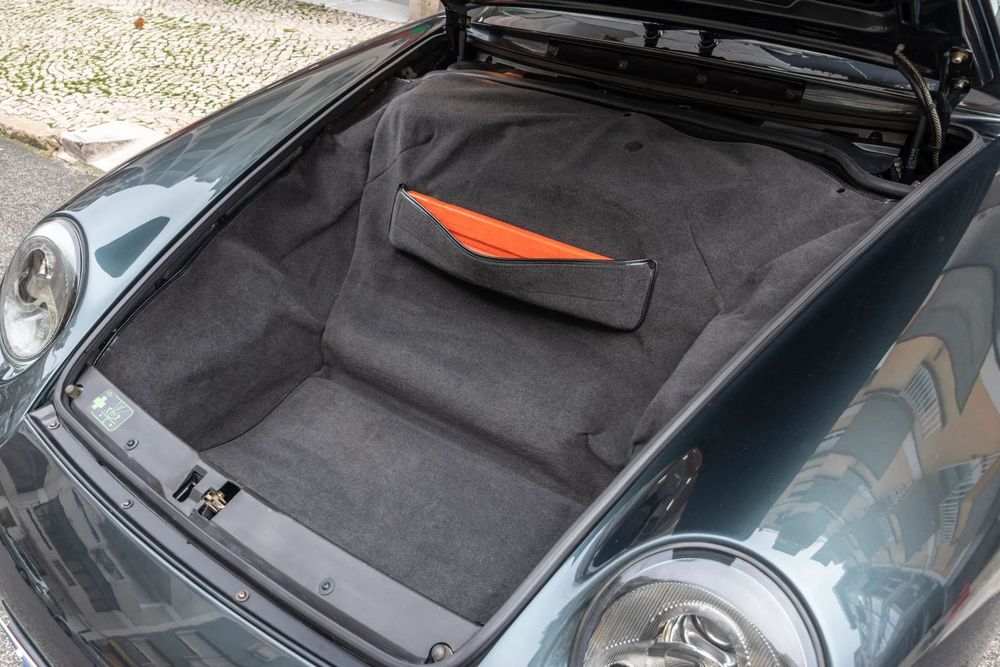 Porsche 911 (993) Coupé 3.6 Carrera 4