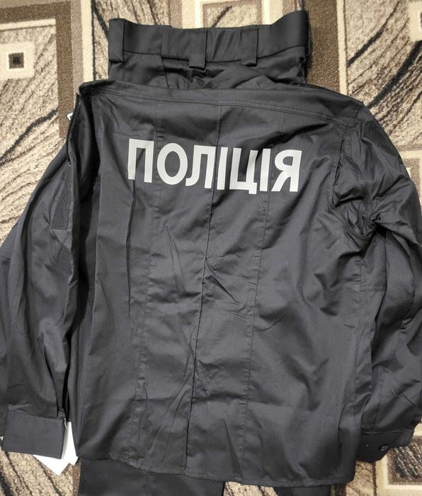 Жіночий костюм (поліція)