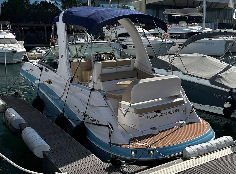 Four Winns V285 Estado Ireepreensivel