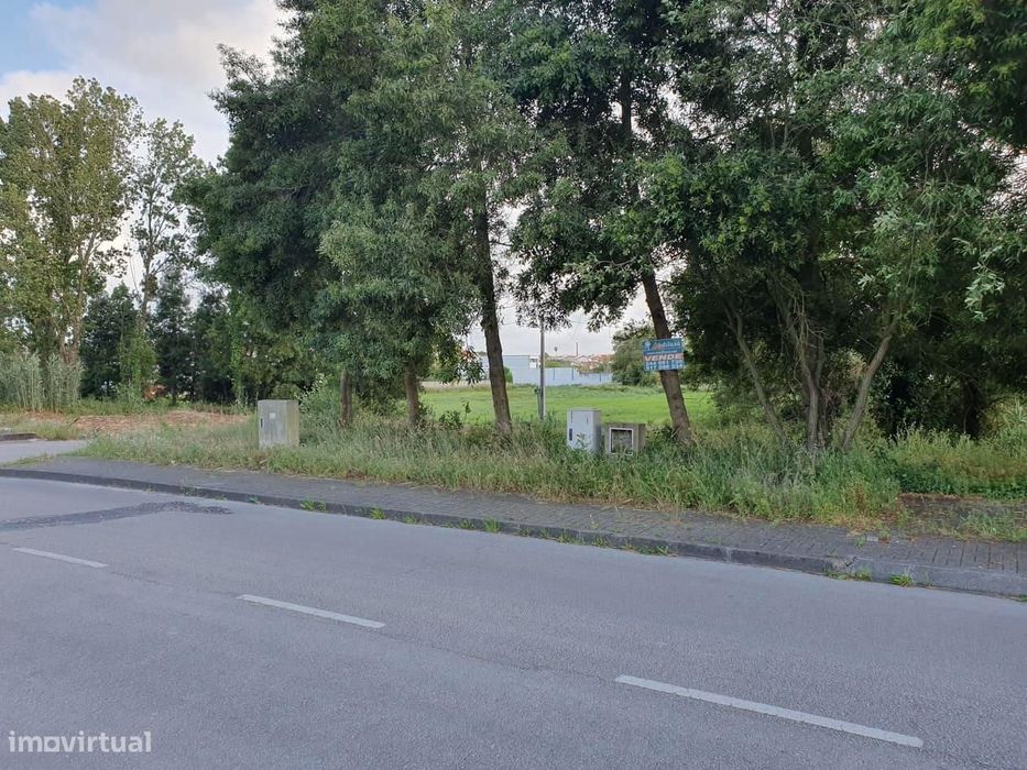 Lote terreno para moradia unifamiliar — Marinha Grande, Leiria