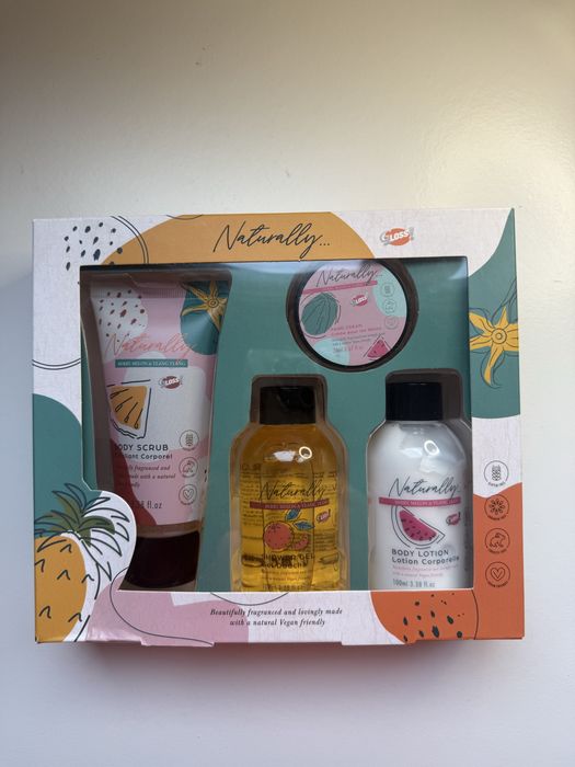 Kit Naturally Berry Melon & Ylang Ylang – Corpo e Mãos (4 Peças)