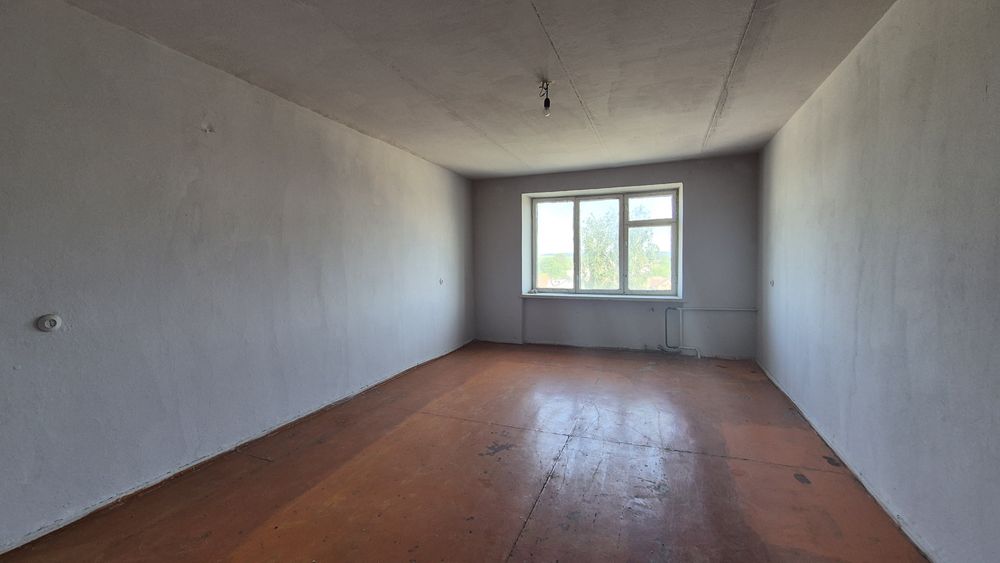 Продаж 3-К квартири під Ваші дизайнерські ідеї