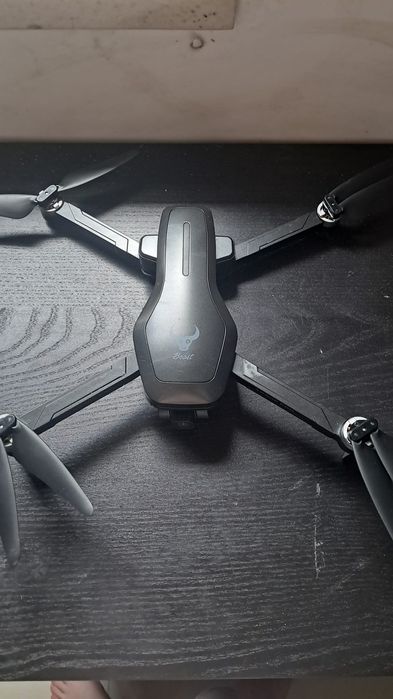 Drone novo 350€.