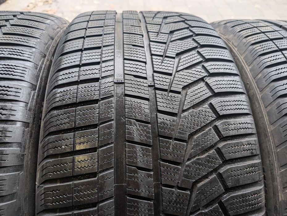 Зимняя резина 285/45 R21 Hankook