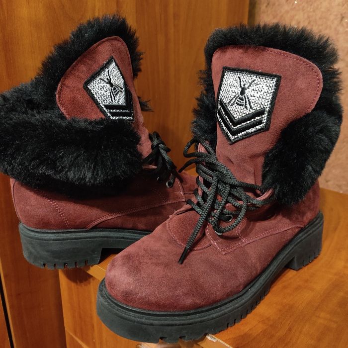 Зимові, на овчині 38р