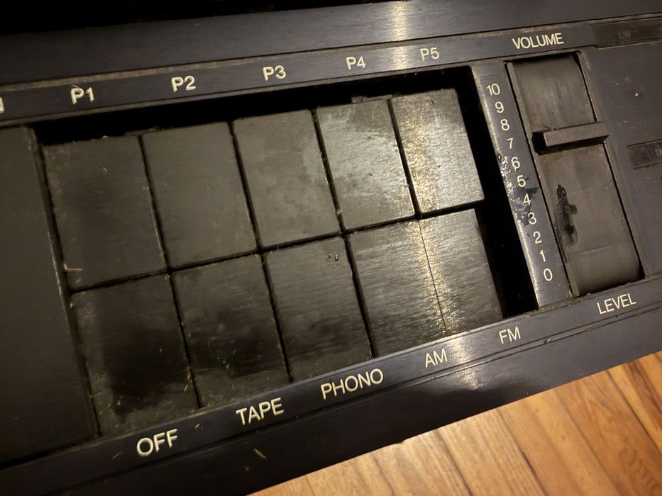 Bang and Olufsen Beocenter 400