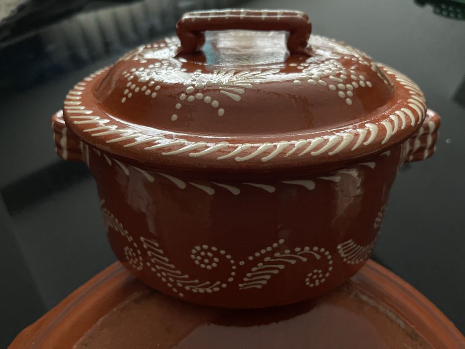 Tachos em barro rustico pequenos