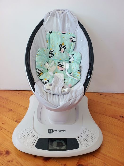Заколисуючий центр (шезлонг-гойдалка) 4moms mamaRoo 3.0 (модель 1026).