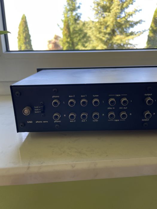 NAKAMICHI 410 - przedwzmacniacz