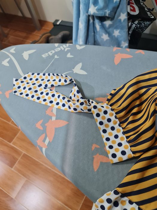 Vendo blusa como nova