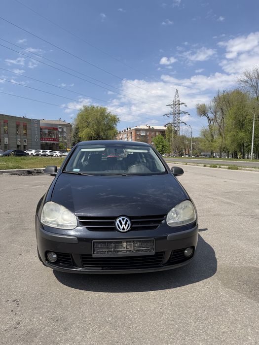 Volkswagen Golf V