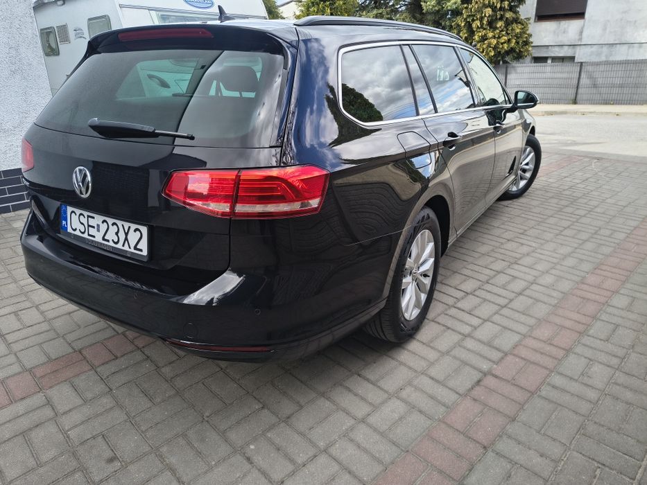 Vw Passat B8 2,0 TDI DSG 177Tys km/LED/ Climatronic/Tempomat/