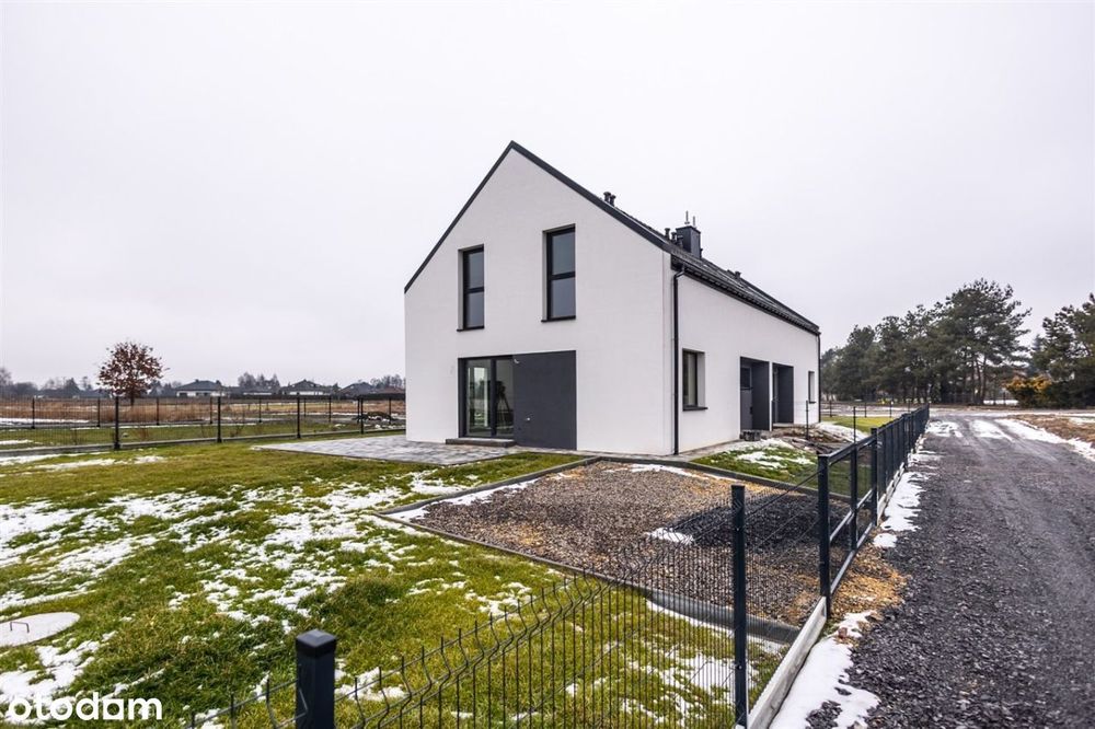 Nowy dom bliźniak Kaniów taras stodoła