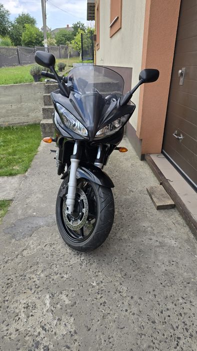 Розмитнена Yamaha fazer600