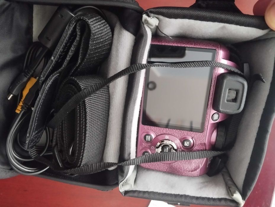 Новый фотоаппарат Fujifilm FinePix S4080 Plum+сумка Lowepro Rezo TLZ10