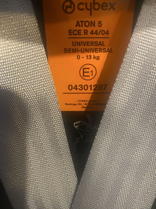 fotelik samochodowy Cybex z baza