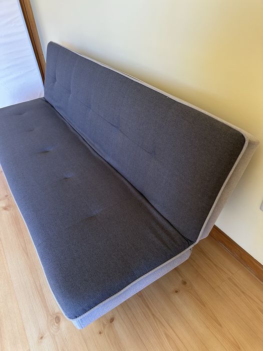 Sofá-cama cinza