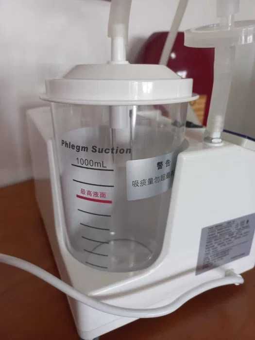Máquina de Aspiração de Secreções (Como nova)