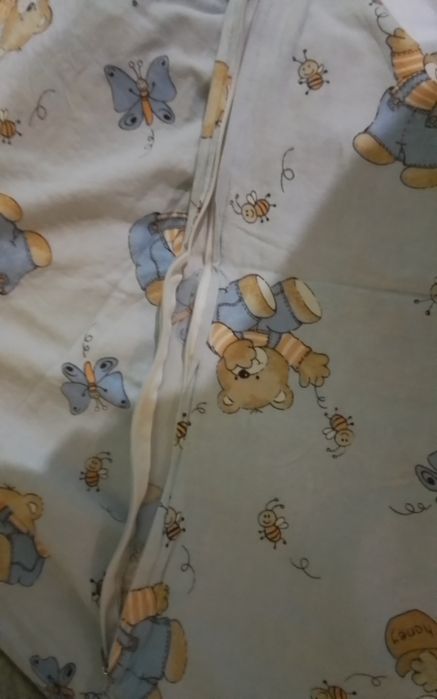 Бортик, подушка и пододеяльник в детскую кроватку