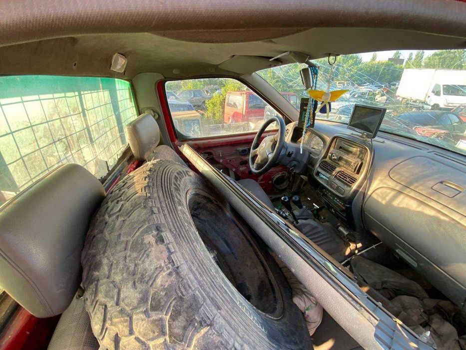 Nissan Navara D22 / Ниссан Навара Д22 - запчасти (разборка)