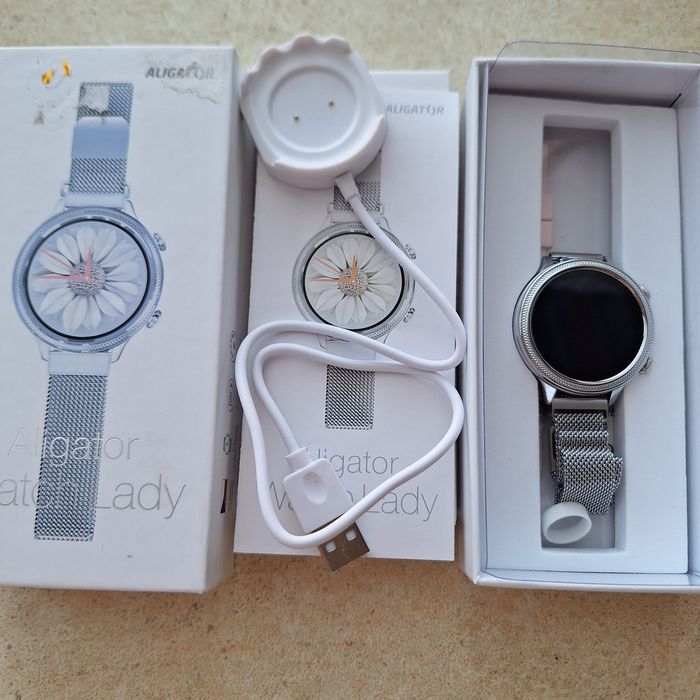 Смарт годинник новий