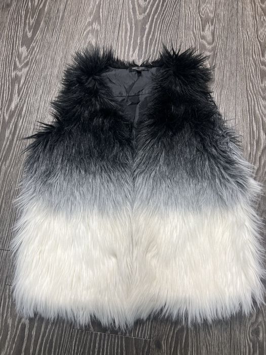 Romeo & Juliet couture жилетка жіноча  екохутро L