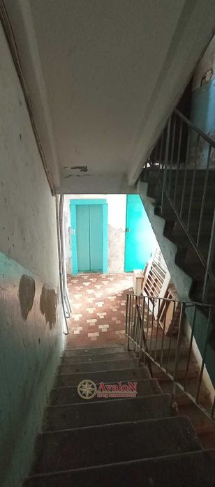 Продам комнату в коммунальной квартире. Ремонт. 8500 у.е.