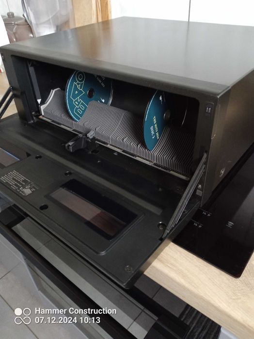 Mega Unikat  Super Zmieniarkę Technics SL-MC7 + Pilot CD TEXT