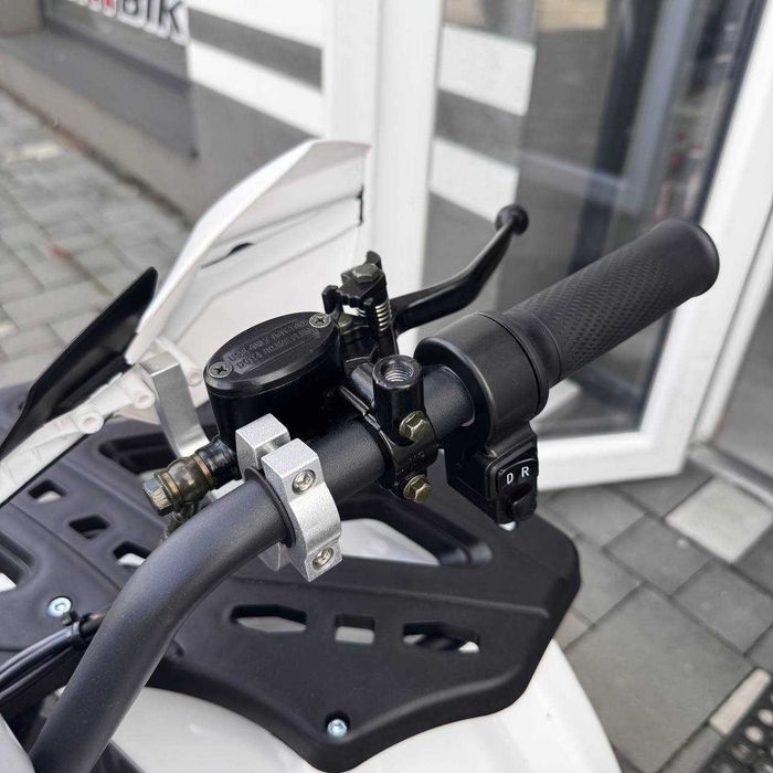 Електроквадроцикл EXDRIVE HUNTER 1500W 60В та 20Ач
