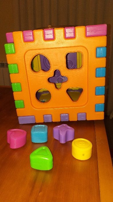 Cubo multifunções