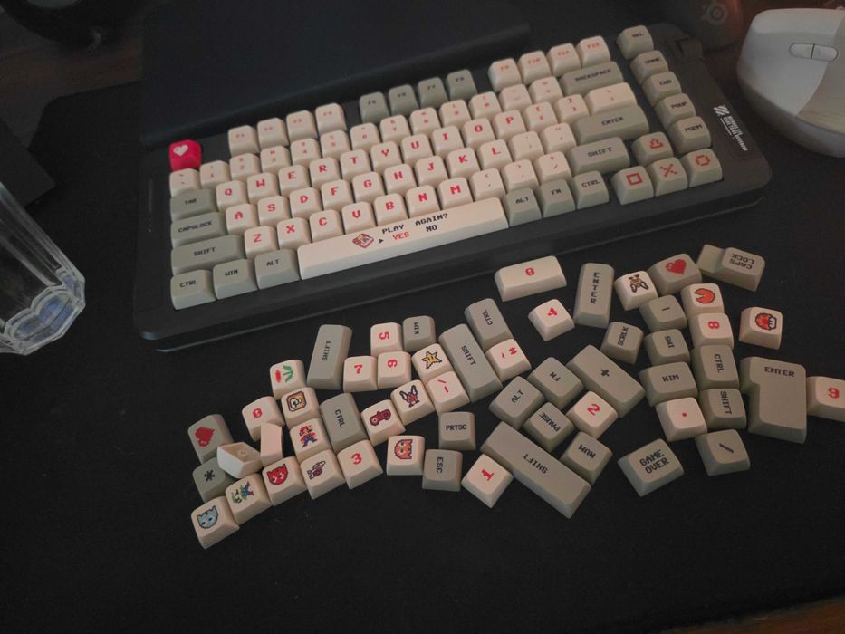 Keycapy XDA PBT Retro Gaming Mario Pełen Komplet