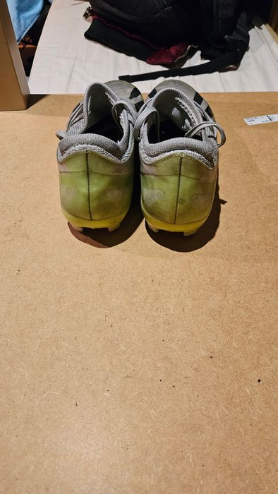 Chuteiras de Futebol Adidas CrazyFast - Relvado Sintético (Tamanho 40)