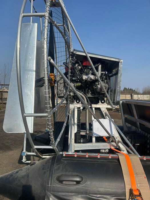 Аерочовен - глісер