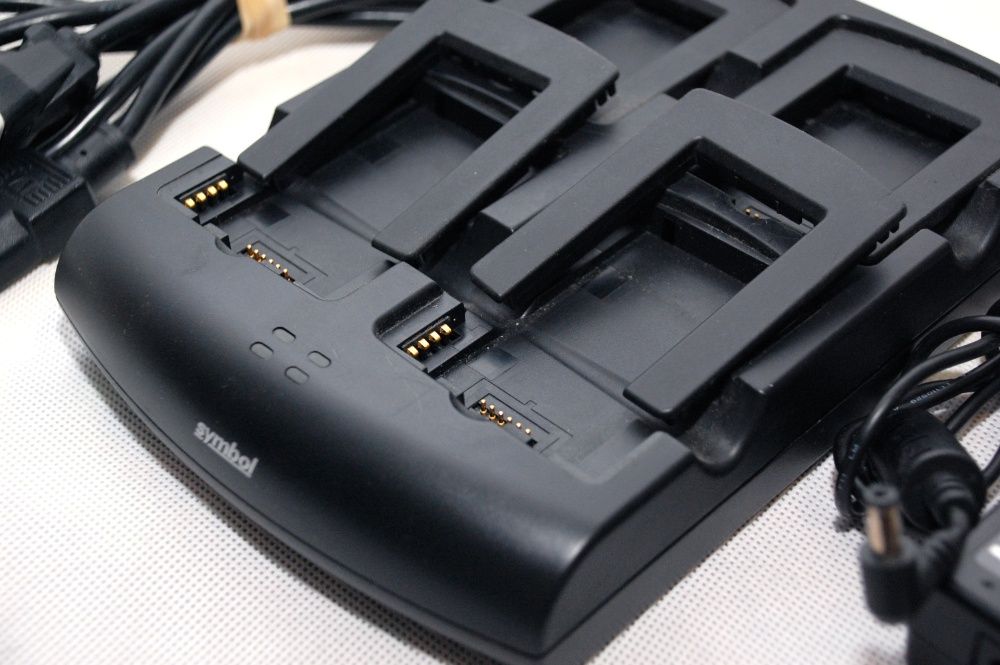 Зарядне кредл Motorola Symbol MC3090 MC3190 на 4х акумулятори SAC7X00