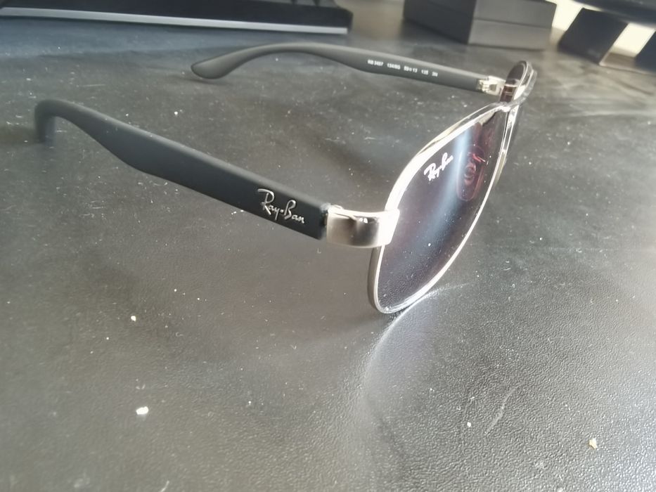 Oculos de sol Ray Ban quase novas