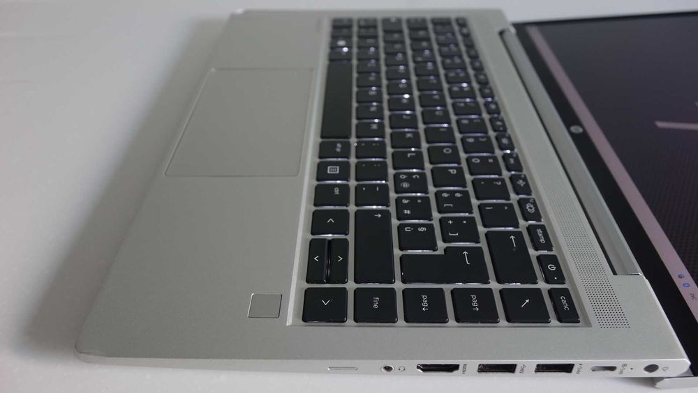 Ноутбук HP Probook 445 G9 14 IPS FHD AMD Ryzen 5 5625U 8GB 256GB ssd Win11 ОБСЛУЖЕН
