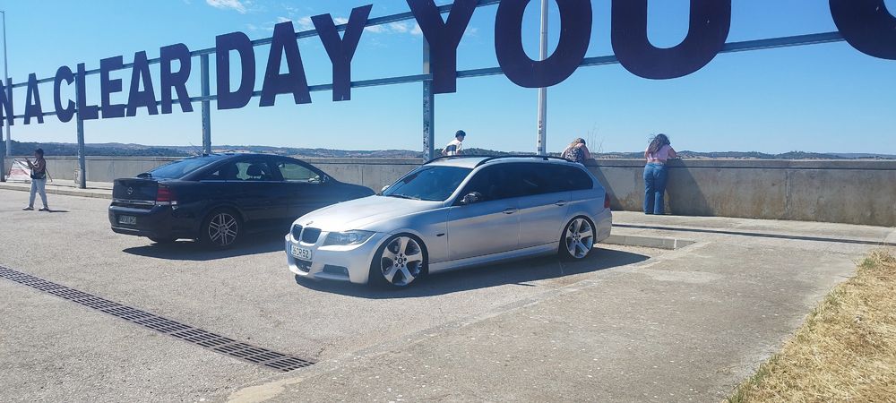 Segue para venda bmw 320D