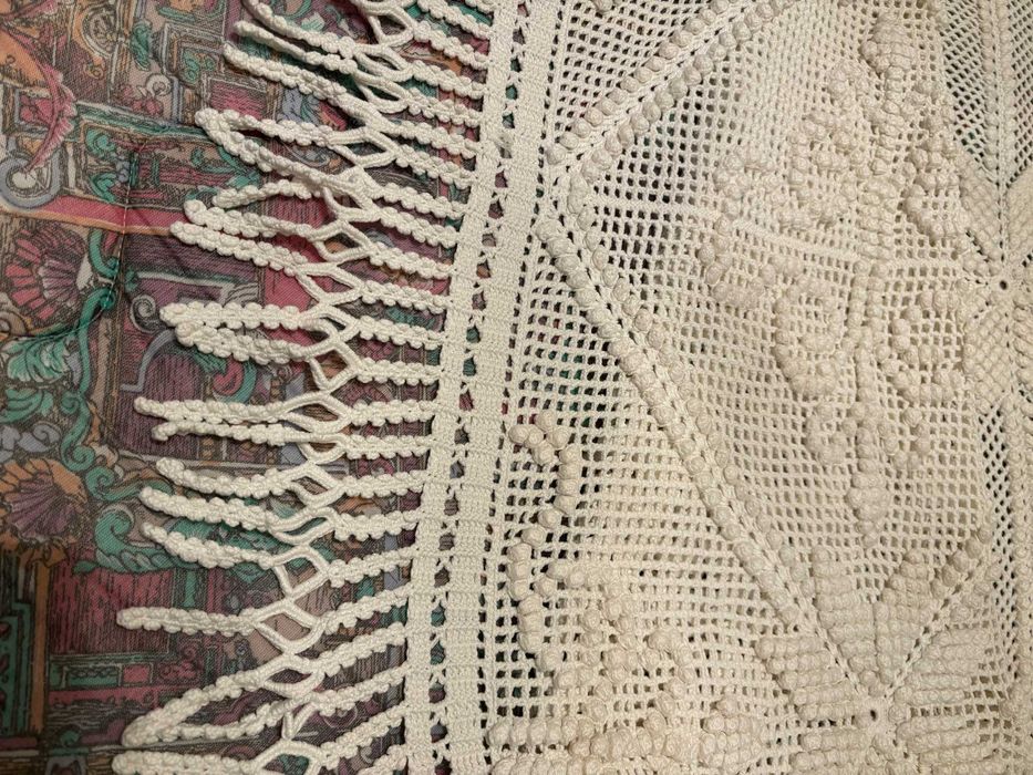 Colcha de renda, branca