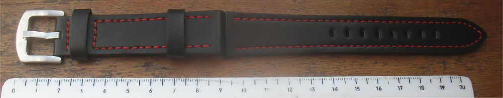 Bracelete Desportiva Preta - Costura Vermelha - 20mm