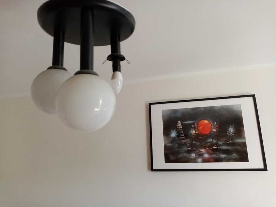 Żyrandol z trzema kulami