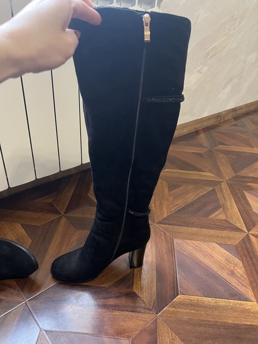 Чоботи замшеві