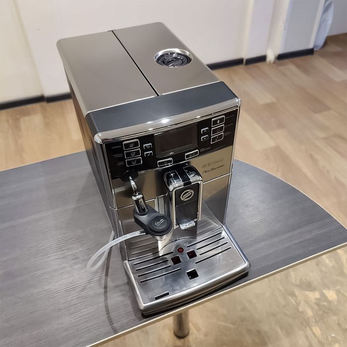 Кофемашина Saeco PicoBaristo