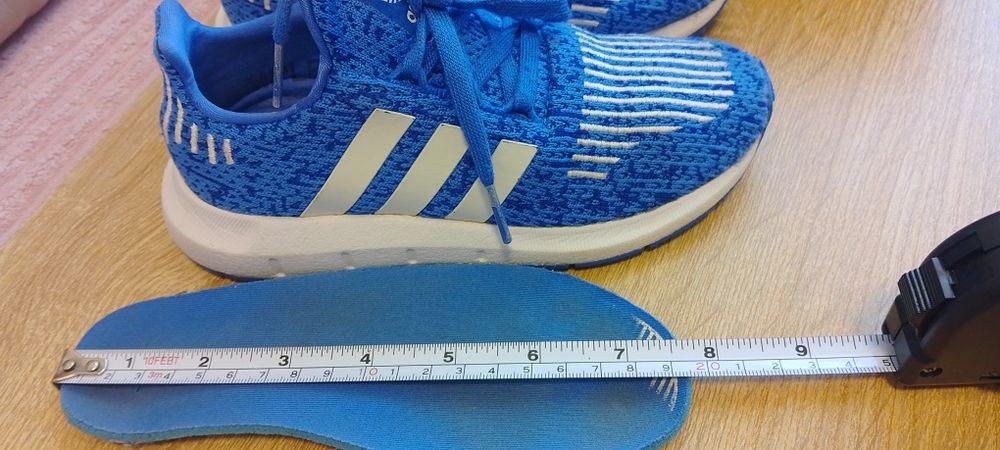 Кросівки Adidas на хлопчика 29-30р.
