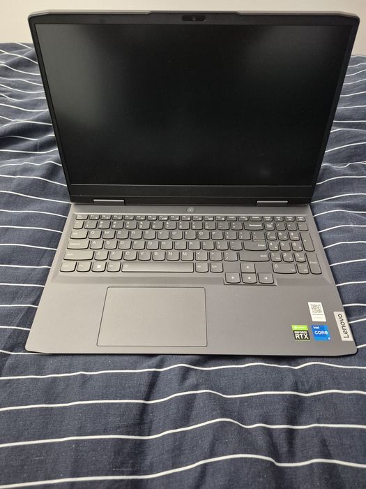 Lenovo LOQ 15 / I5-13420h / RTX 3050 95W / 16GB DDR5 5600MT/s / 512 GB SSD M.2 NVme / 15,6" 144hz IPS FreeSync