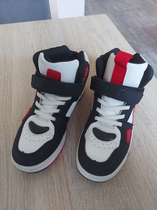 Buty chłopięce 36