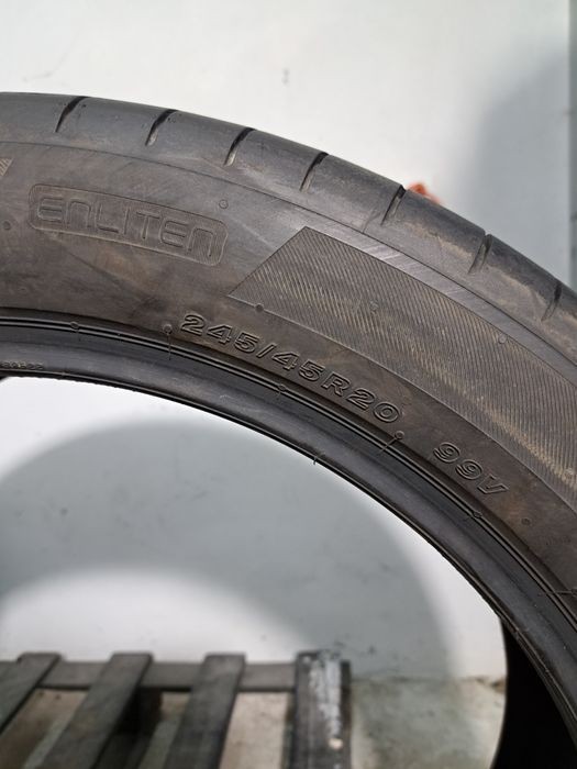 Шини колеса 245 45 R20 BRIDGESTONE Turanza 6 резина покришки Літо