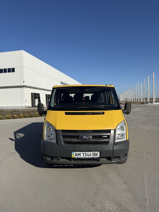 Продам Ford Transit 2.4 дизель
